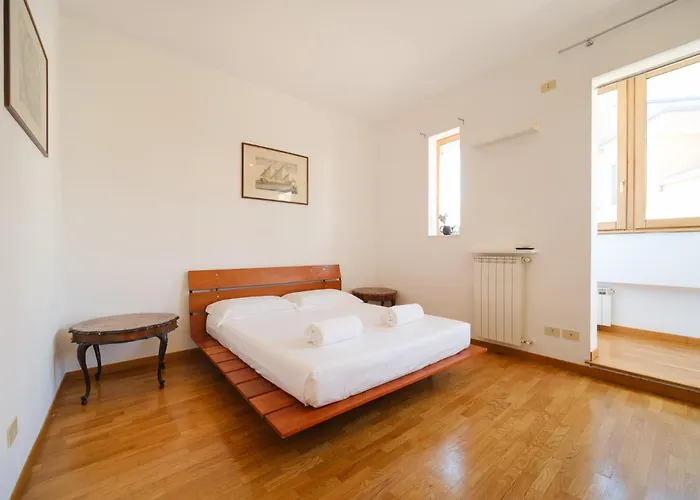 Gian's Trevi Buddyrent Апартаменты